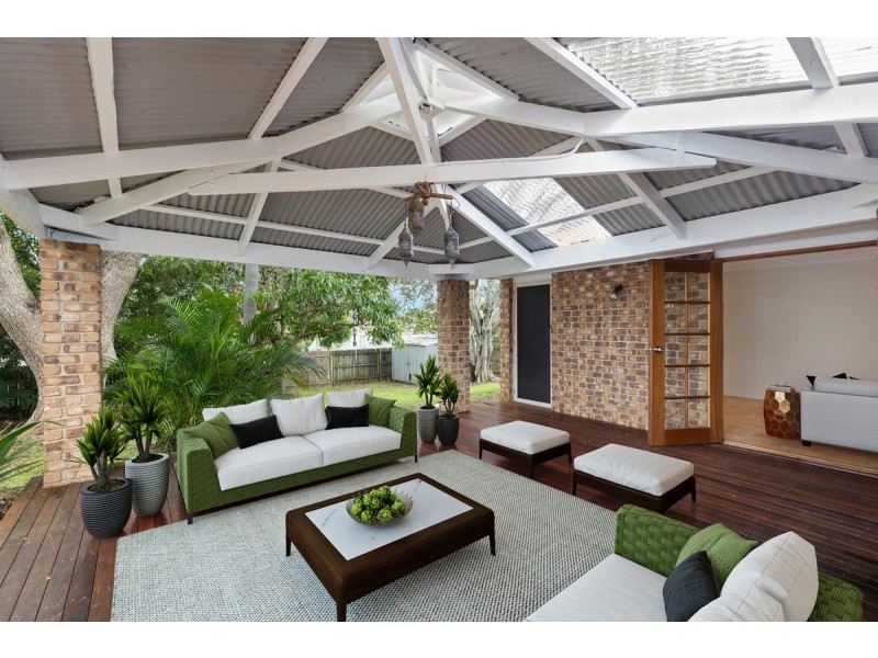 10 Hinchcliffe Street, Tanah Merah QLD 4128