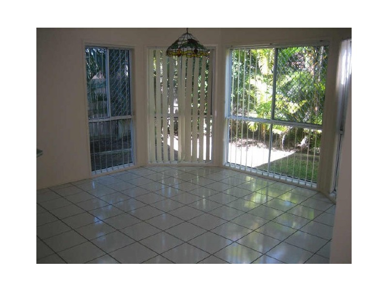 9 Nautilus Drive, Ormiston QLD 4160