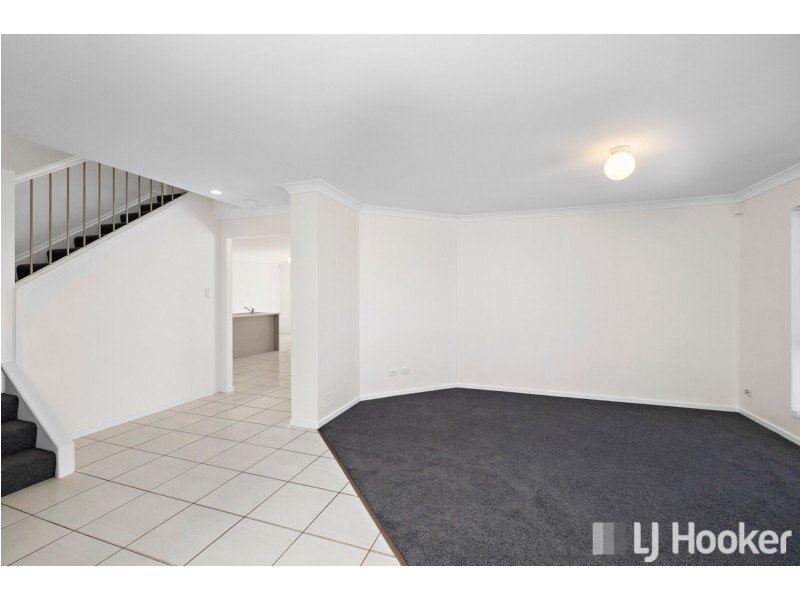 7 Lizard Place, Redland Bay QLD 4165