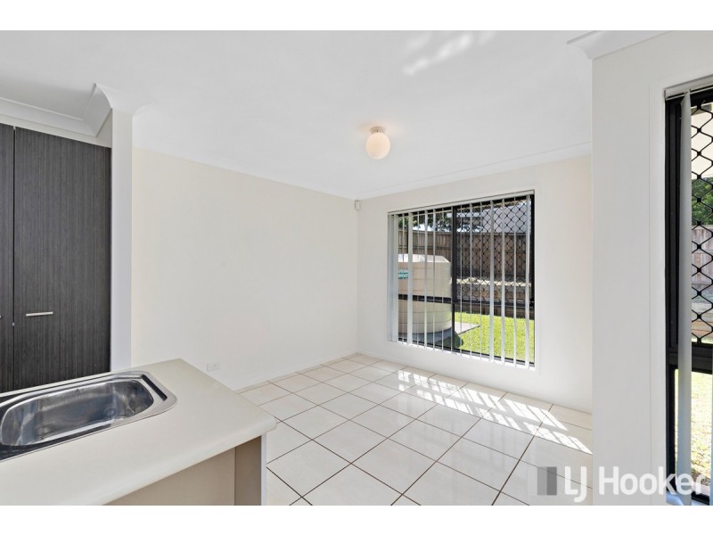 7 Lizard Place, Redland Bay QLD 4165