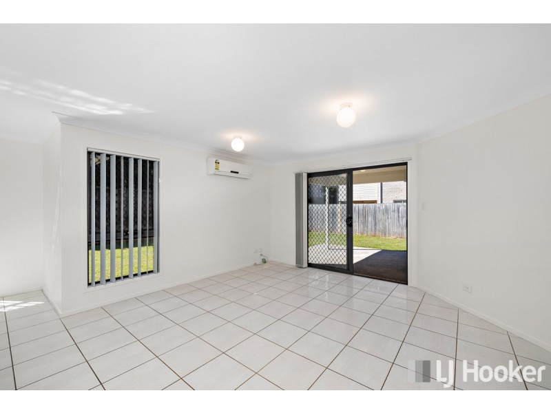 7 Lizard Place, Redland Bay QLD 4165
