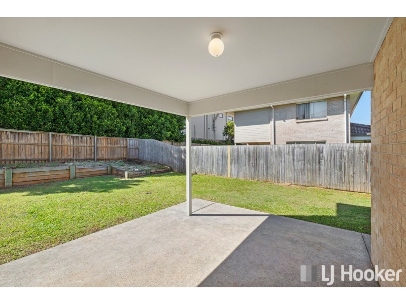 7 Lizard Place, Redland Bay QLD 4165