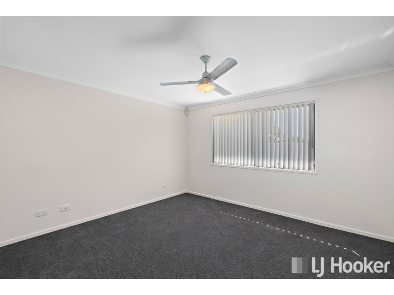 7 Lizard Place, Redland Bay QLD 4165