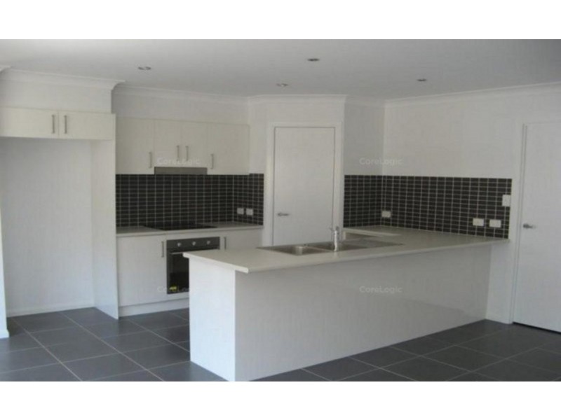 1/31 Riley Peter Place, Cleveland QLD 4163