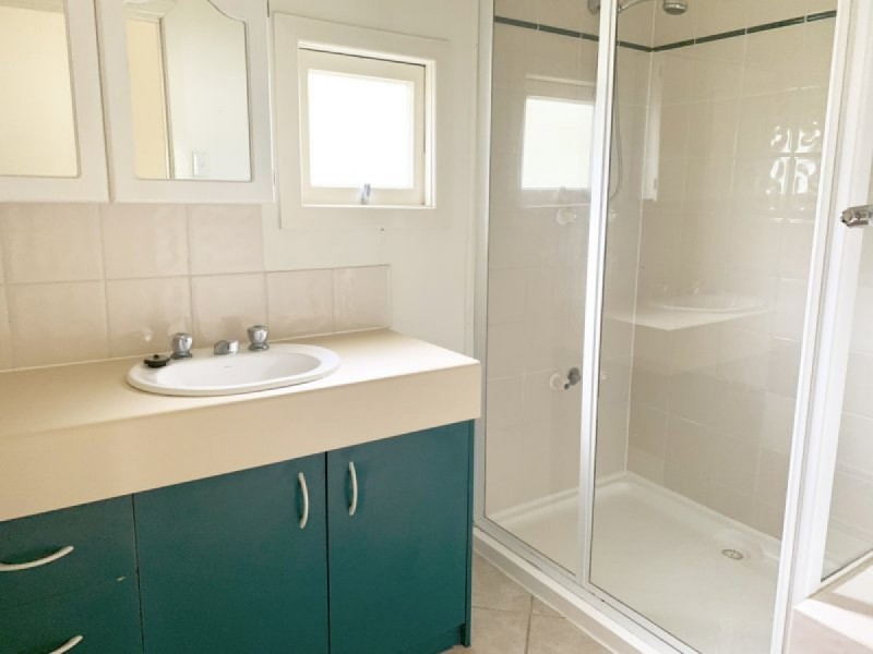 53 Thorne Road, Birkdale QLD 4159