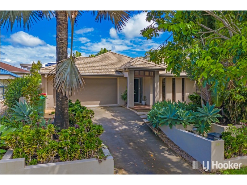 24 Carlingford Drive, Thornlands QLD 4164