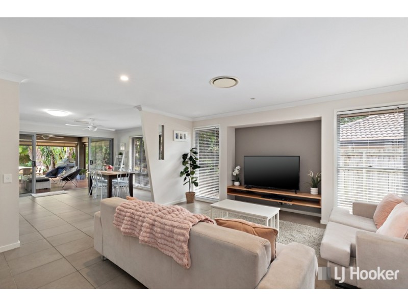 24 Carlingford Drive, Thornlands QLD 4164