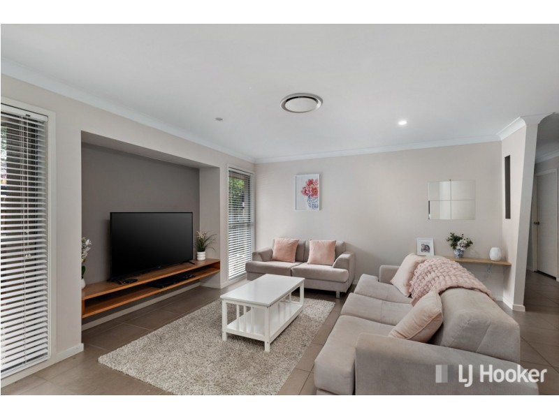 24 Carlingford Drive, Thornlands QLD 4164