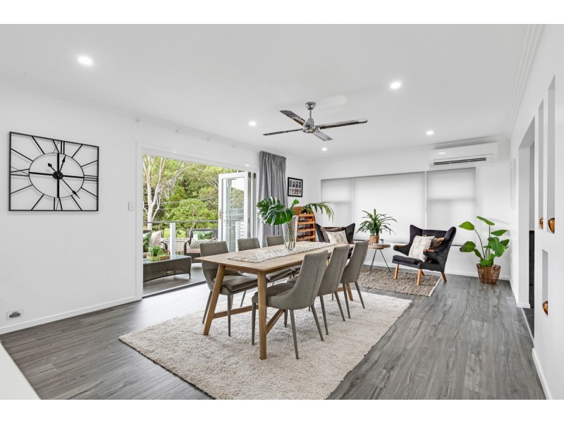 1 Bonniebrae Street, Wynnum West QLD 4178