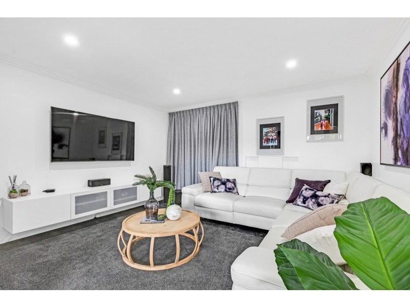 1 Bonniebrae Street, Wynnum West QLD 4178