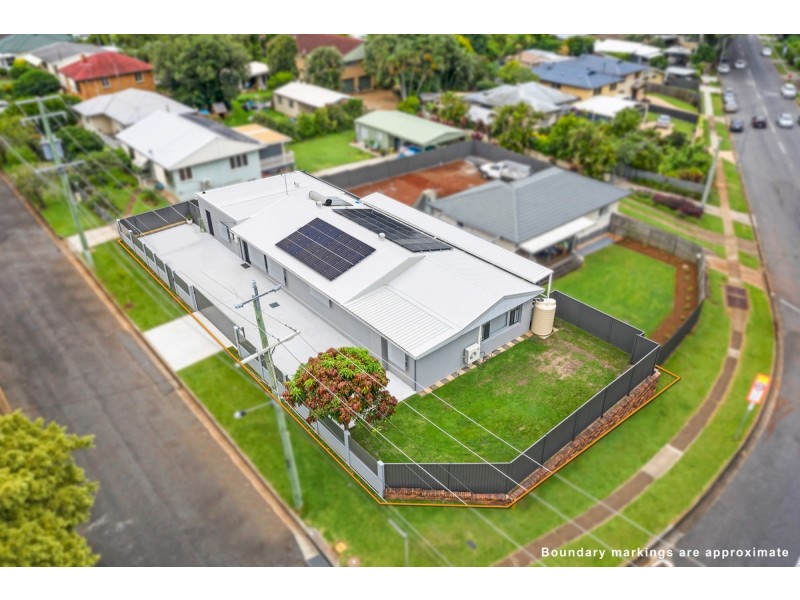 1 Bonniebrae Street, Wynnum West QLD 4178