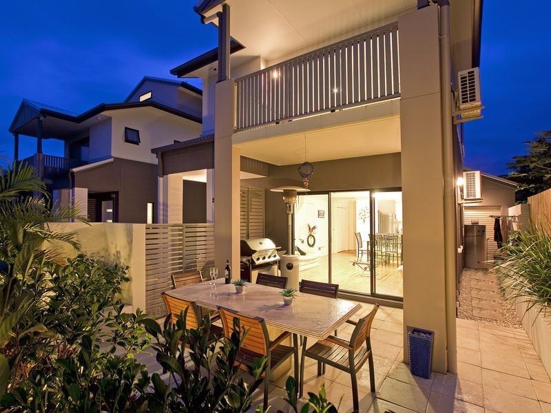 2/45-47 Channel Street, Cleveland QLD 4163