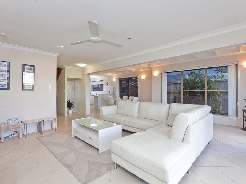 27 Mooroondu Road, Thorneside QLD 4158