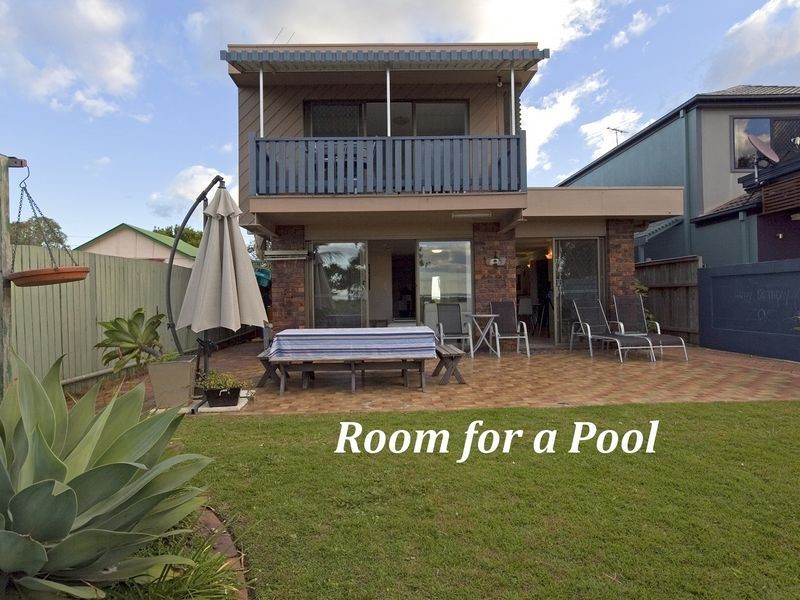 27 Mooroondu Road, Thorneside QLD 4158