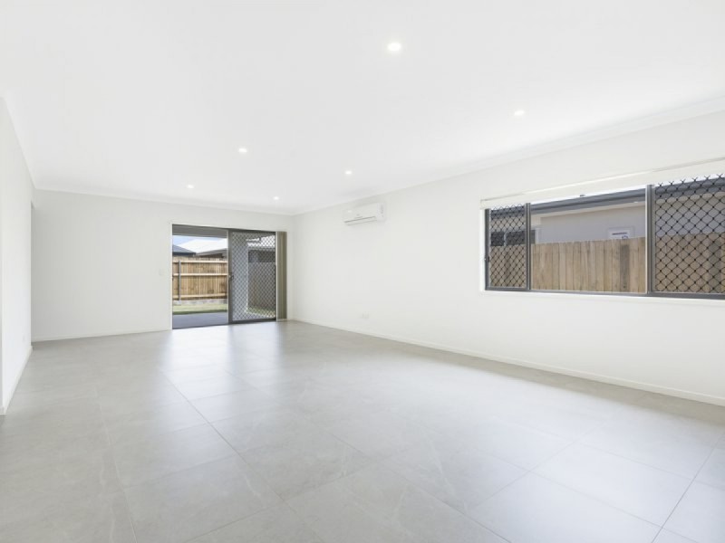 73 Swansea Circuit, Redland Bay QLD 4165