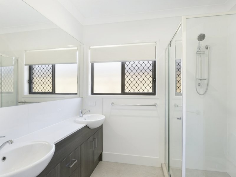 73 Swansea Circuit, Redland Bay QLD 4165
