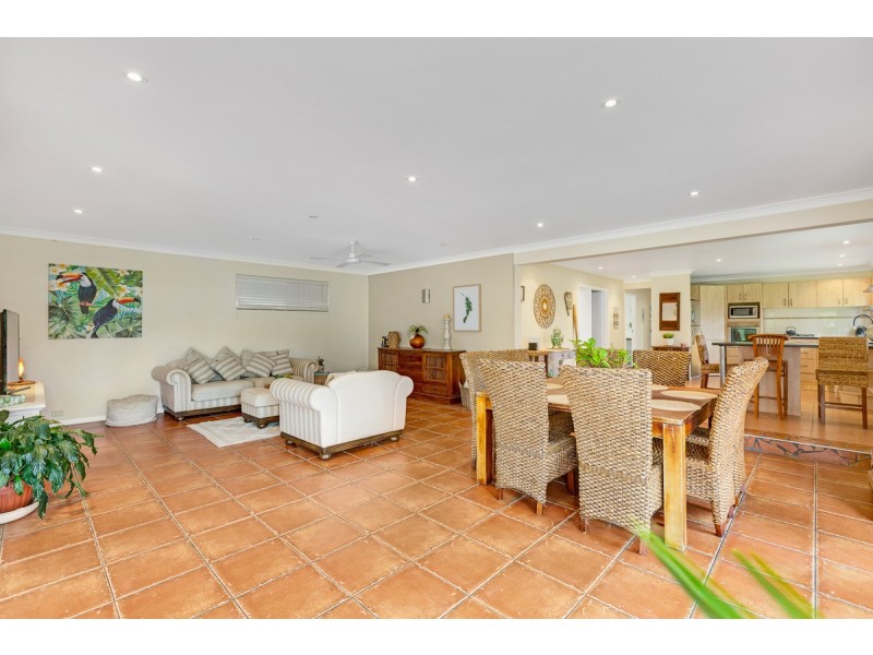 56 Lawn Terrace, Capalaba QLD 4157