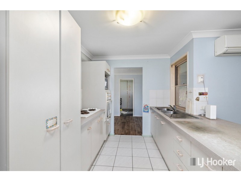 9 Poinciana Avenue, Victoria Point QLD 4165