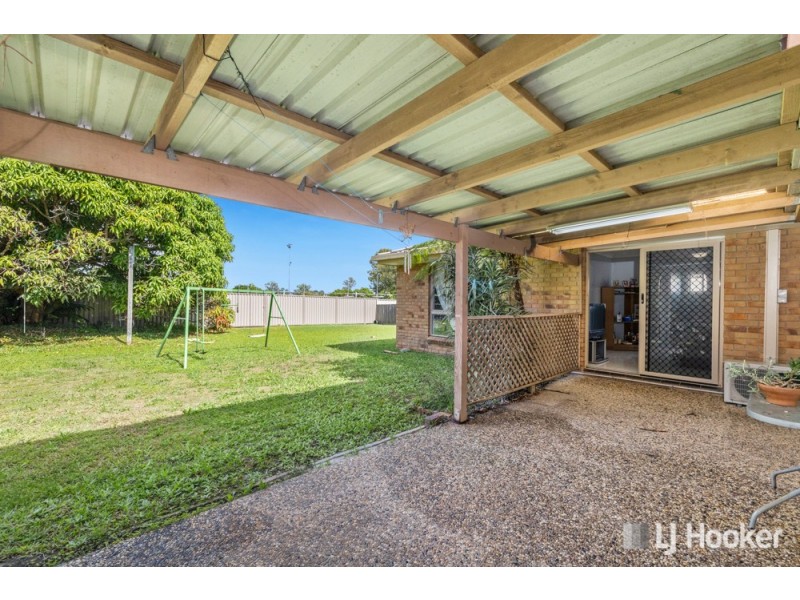 9 Poinciana Avenue, Victoria Point QLD 4165
