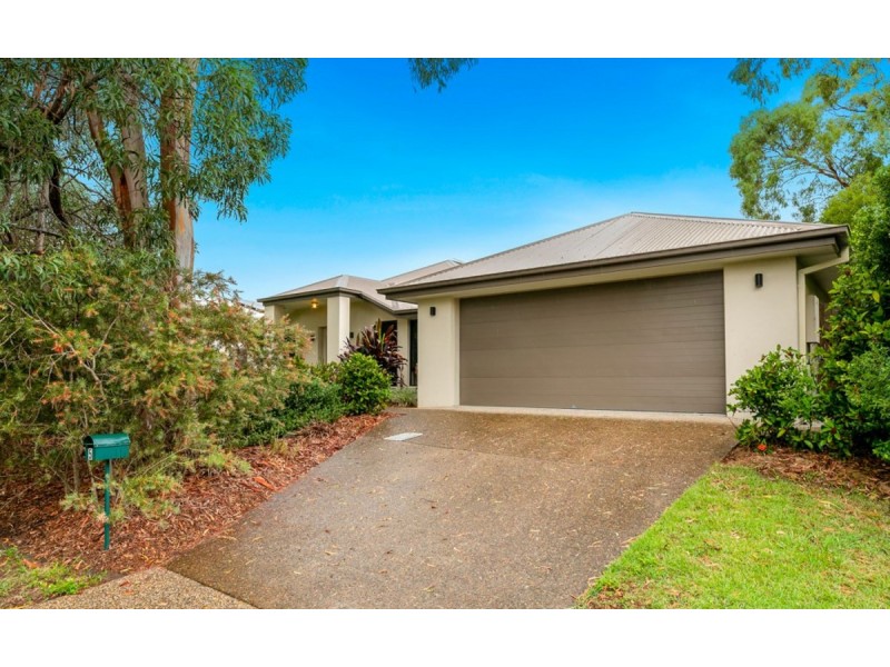 5 Foxwood Circuit, Wakerley QLD 4154
