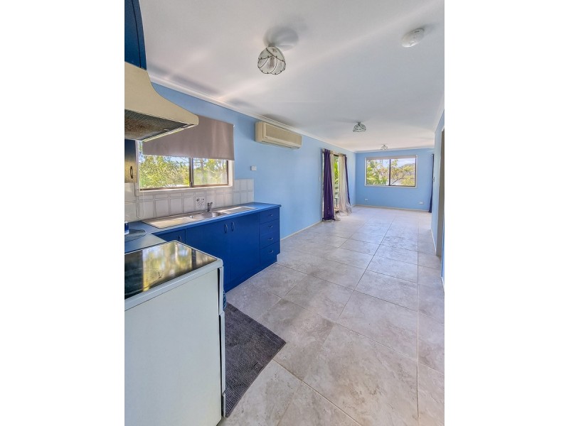 7 Inlet Avenue, Russell Island QLD 4184