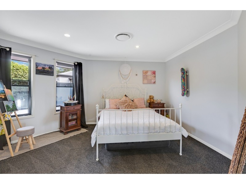 8 Grosgrain Court, Mount Cotton QLD 4165