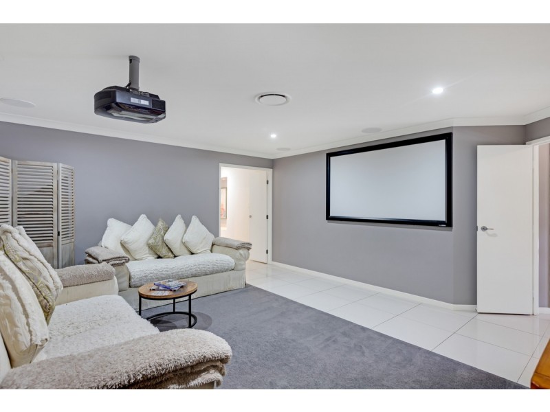 8 Grosgrain Court, Mount Cotton QLD 4165