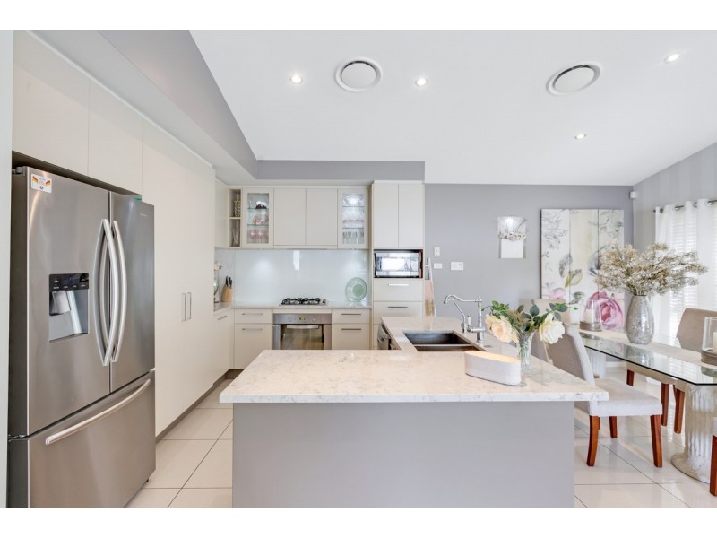 8 Grosgrain Court, Mount Cotton QLD 4165