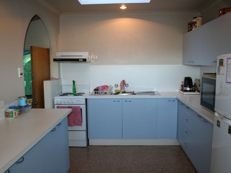 201 Russell Street, Cleveland QLD 4163