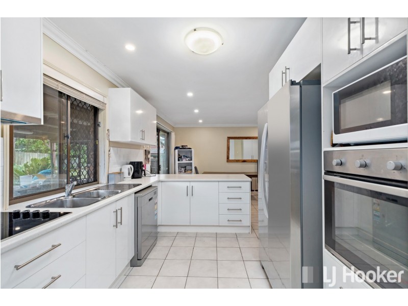 20 Poinciana Avenue, Victoria Point QLD 4165