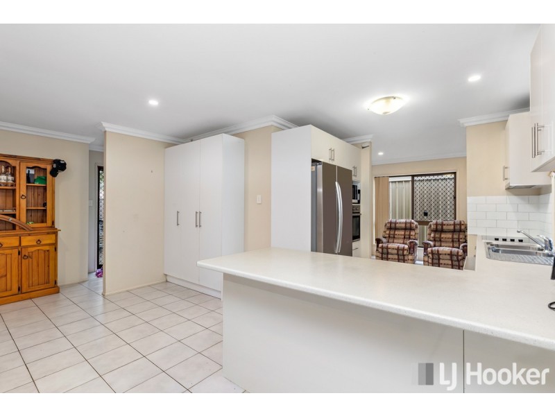 20 Poinciana Avenue, Victoria Point QLD 4165