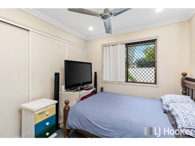 20 Poinciana Avenue, Victoria Point QLD 4165