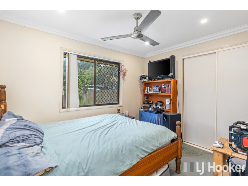 20 Poinciana Avenue, Victoria Point QLD 4165