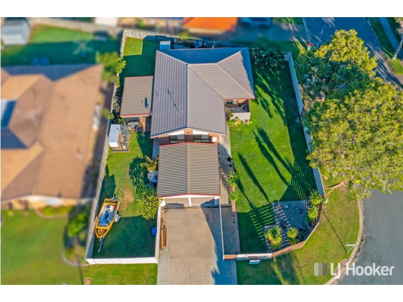 20 Poinciana Avenue, Victoria Point QLD 4165