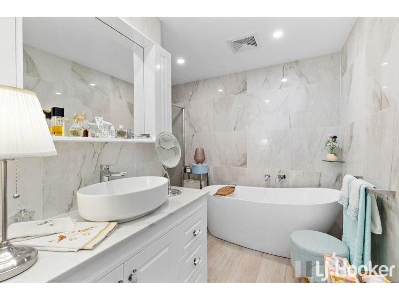 33/45 Shore Street East, Cleveland QLD 4163