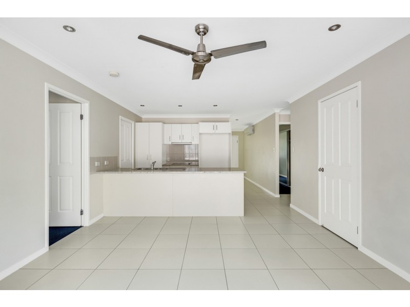 21A Willow Road West, Redbank Plains QLD 4301