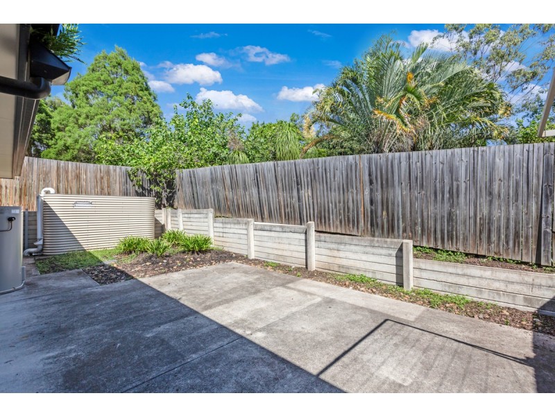 21A Willow Road West, Redbank Plains QLD 4301