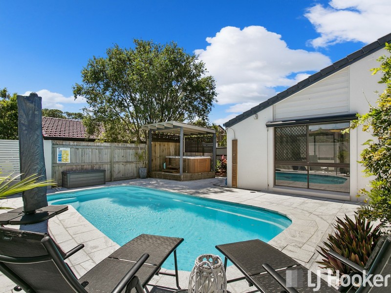 32 Dorsal Drive, Birkdale QLD 4159