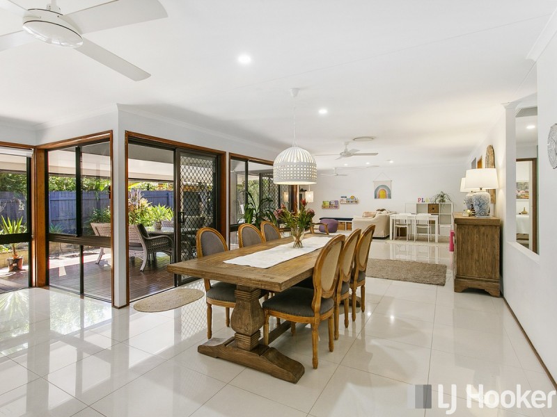 32 Dorsal Drive, Birkdale QLD 4159