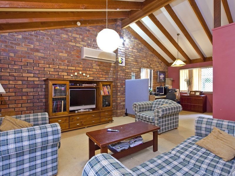 7 Yeovil Court, Alexandra Hills QLD 4161