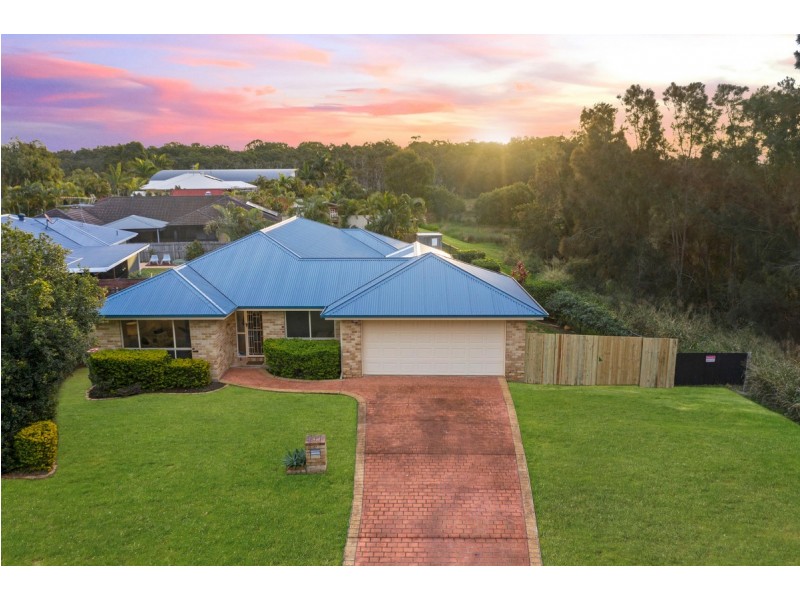 17 Lakefield Drive, Victoria Point QLD 4165