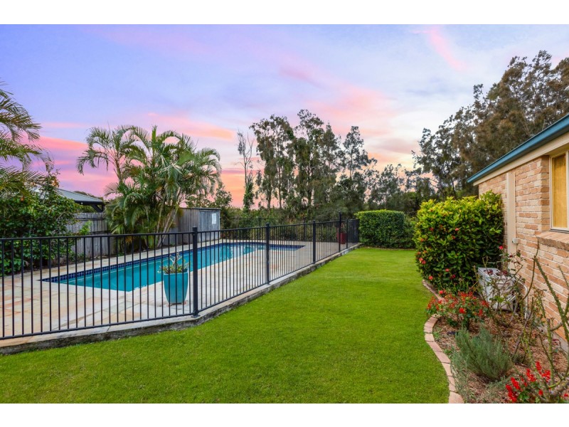 17 Lakefield Drive, Victoria Point QLD 4165