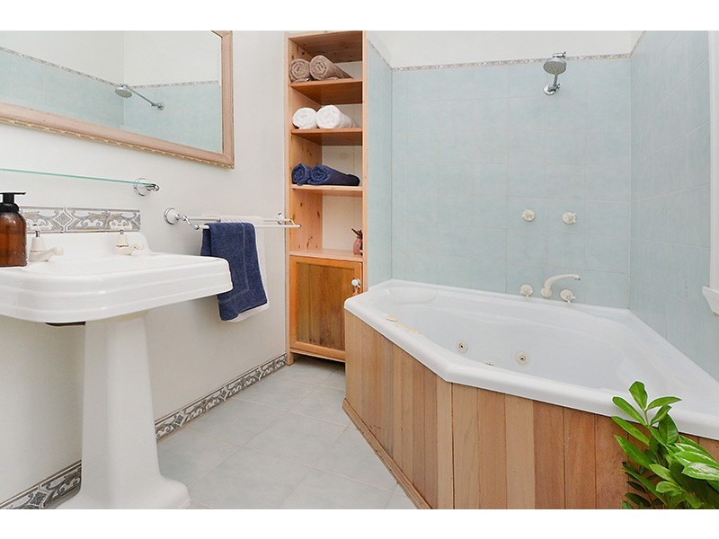 102 Dawson Road, Upper Mount Gravatt QLD 4122