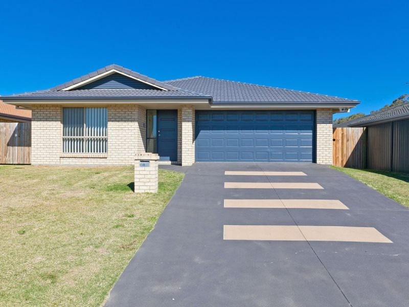 19 Pentecost Place, Redland Bay QLD 4165