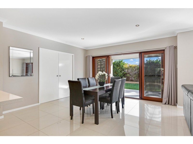 4 Tuckeroo Street, Thornlands QLD 4164