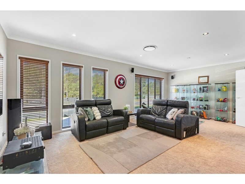 4 Tuckeroo Street, Thornlands QLD 4164