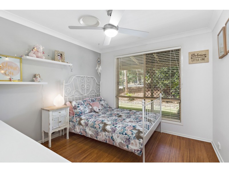 5 Hilltop Crescent, Alexandra Hills QLD 4161