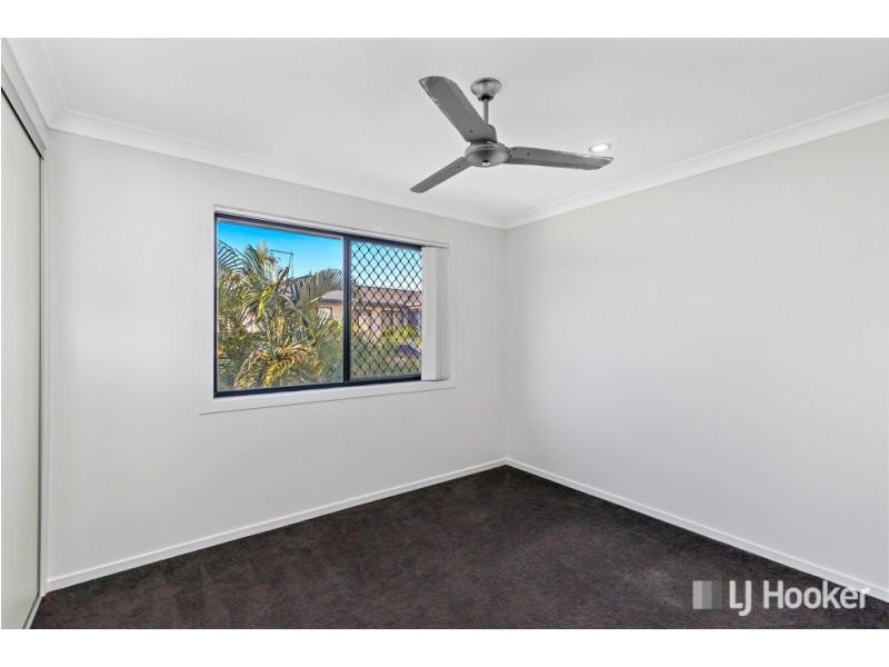 2/8 Sandalwood Street, Thornlands QLD 4164