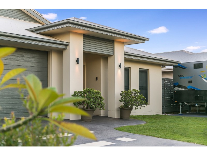 5 Rosemary Street, Thornlands QLD 4164