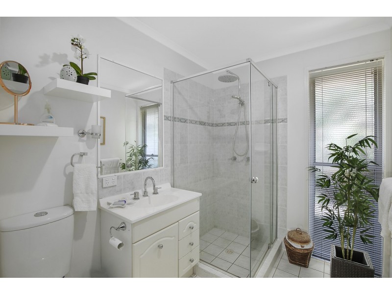 24 Paige Court, Wellington Point QLD 4160